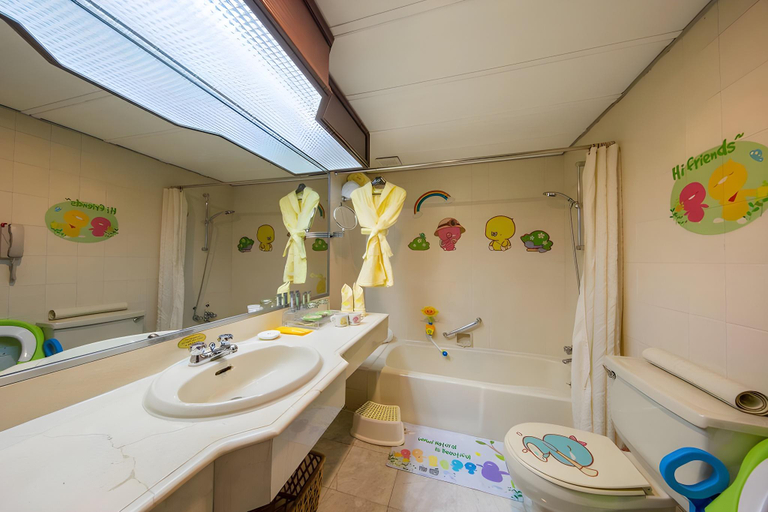 Bathroom, Yindo Grand Jasper Hotel, Zhuhai