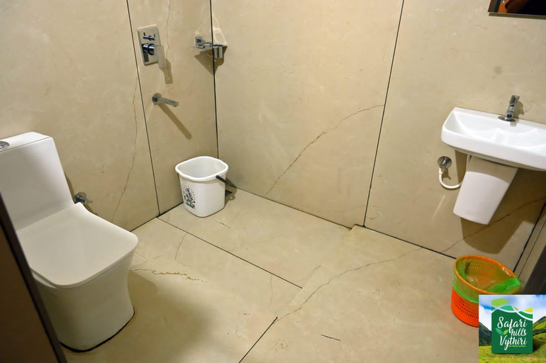Bathroom 4, SAFARI HILLS VYTHIRI , Wayanad