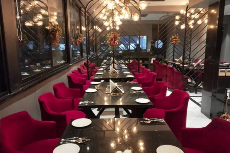 Food & Drinks 5, Smart Inn @ Taleda Square, Ajmer