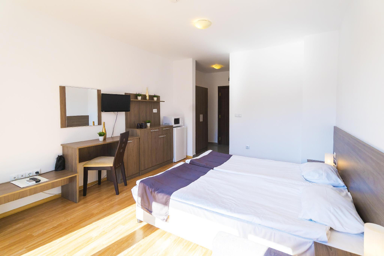 Bedroom 2, Persey Admiral Plaza Apartments, Nesebar