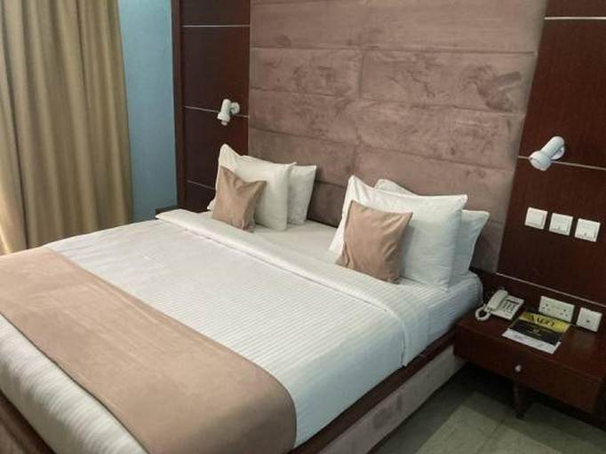 Bedroom 2, Mont Kalm Hotel and Suites, Gezawa
