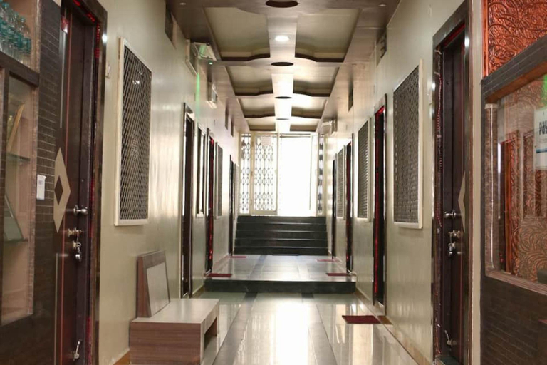 Others 3, Shri Radhe Krishna Hotel, East Nimar