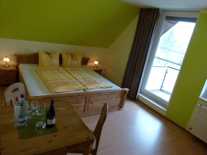 Bedroom 2, Gastehaus Grunewald Bed & Breakfast, Borken