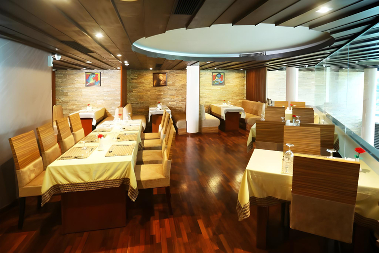 Food & Drinks 3, Hotel Kabani Regency, Ernakulam