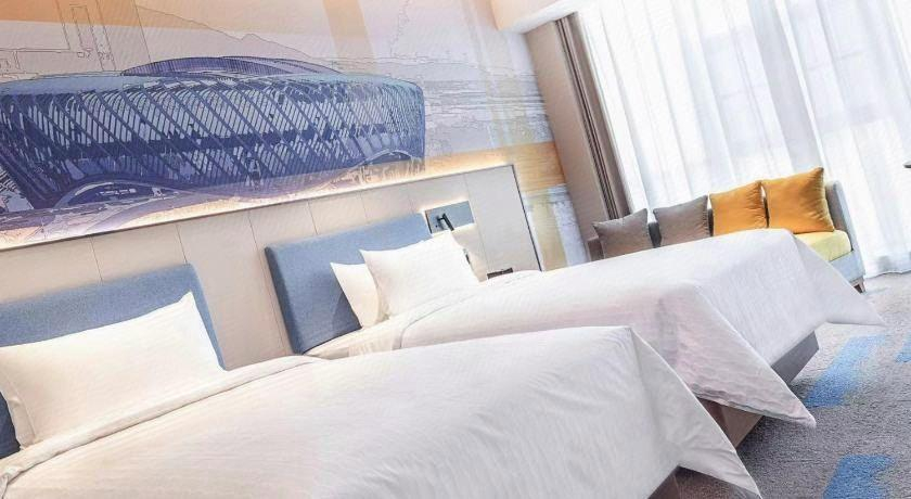 Bedroom 2, Hampton by Hilton Wuhan High-Speed Railway Station, Wuhan