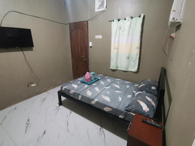 Bedroom 3, Ken's Inn, Coron