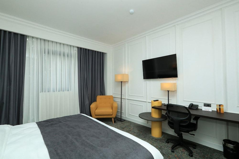Bedroom 4, Pine Astoria Hotel, Tbilisi