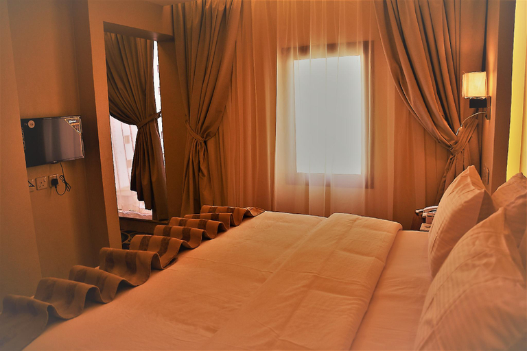 Bedroom 4, Beyab Alaziziyah Hotel, Makkah