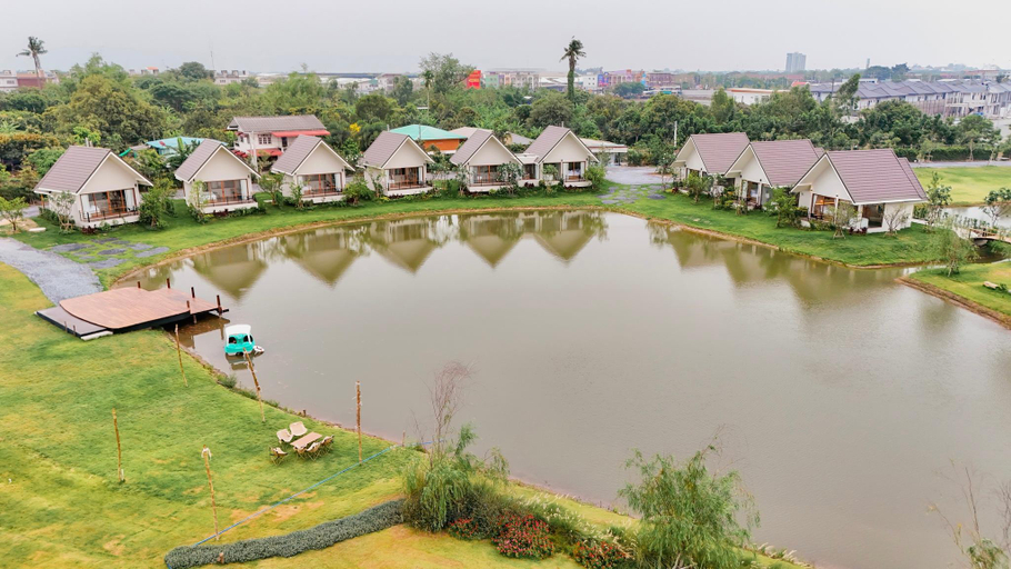 Exterior view 5, Isaree Natural Resort, Muang Suphanburi