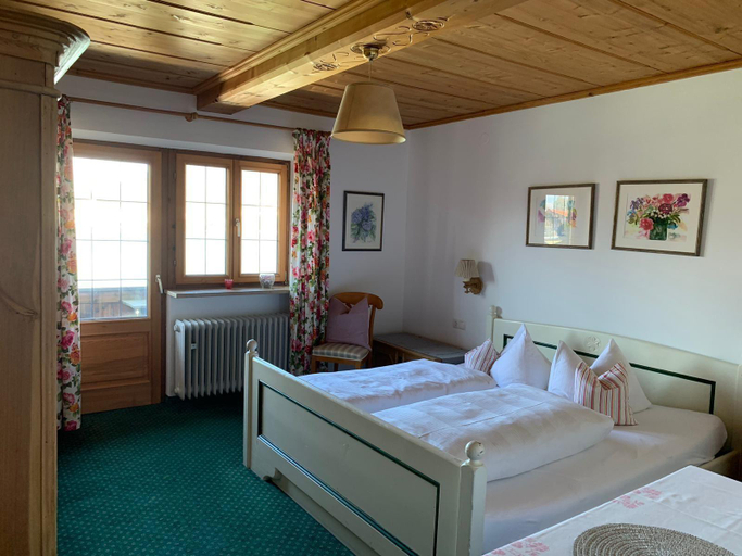 Bedroom 2, Haus Kaiser, Miesbach