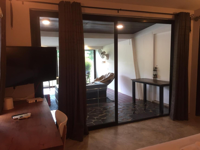 Bedroom 3, Narinfha Resort, Kaeng Krachan