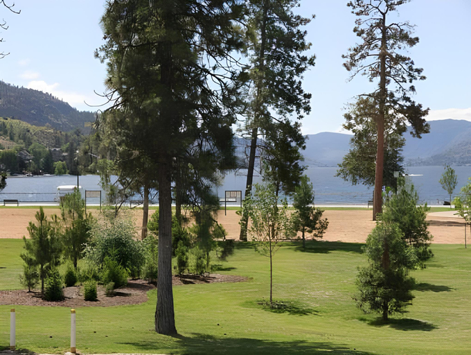 Others 5, Waterfront Inn, Okanagan-Similkameen