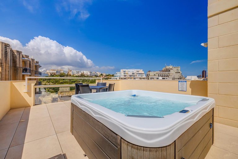 Sport & Beauty 2, Kirxa Rooms and Suites, St Julian's