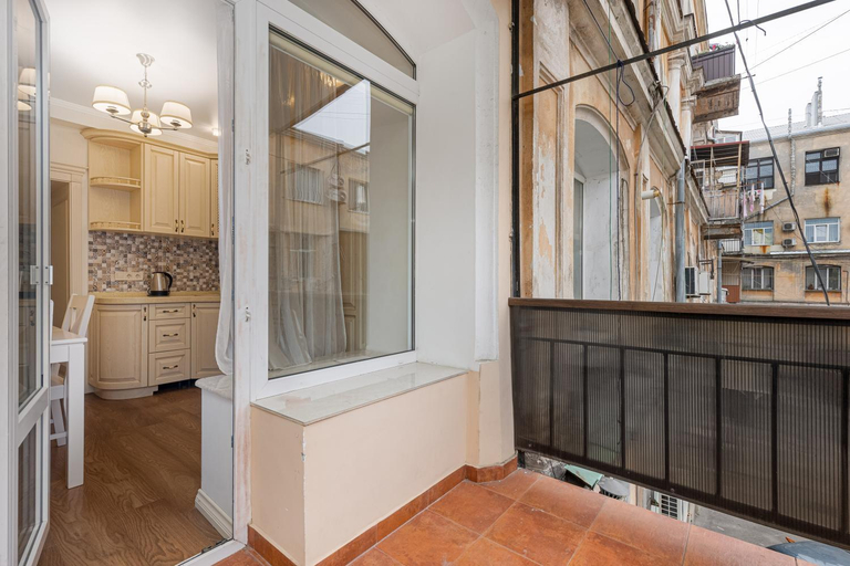 Others 4, Deribasivska 10 Luxury Apartment, Odes'ka