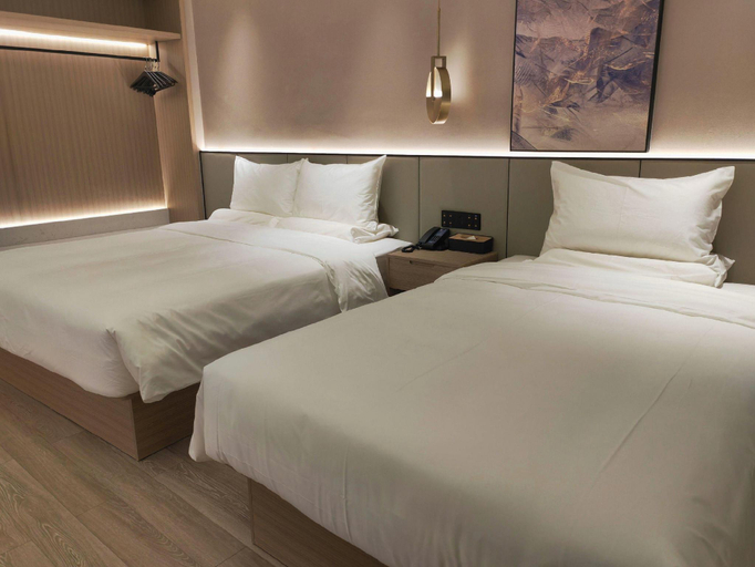 Bedroom 2, Starway Hotel Yuncheng Taoshan Street, Yuncheng