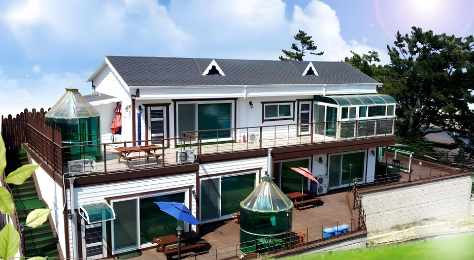 Exterior & Views 1, pohang ssideurim pensyeon, Pohang