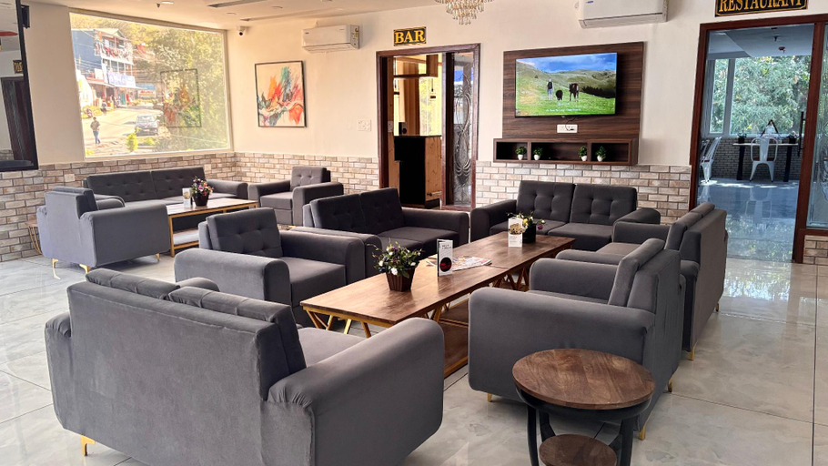 Public Area 2, Hotel Reem, Kangra
