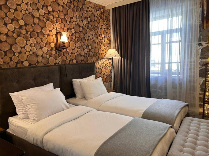 Bedroom 2, Hnameni Stepanavan Guesthouse