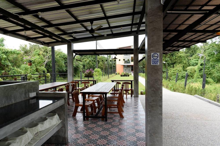 Food & Drinks 5, Srisuksant Urban, Nua Khlong