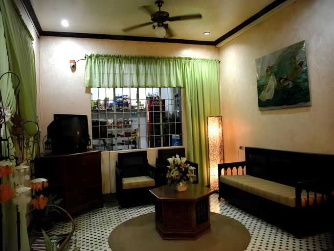 Others 4, La Casa Roa Hostel, Caramoan