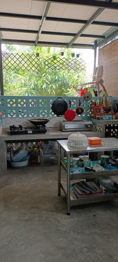 Food & Drinks 5, B&N House, Phuket Island