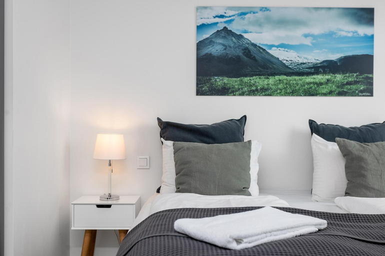 Bedroom 2, Bright & Stylish One Bedroom Apartment- SIF , Reykjavík