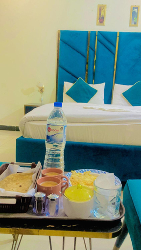 Food & Drinks 2, Go Guest House Lhr, Lahore