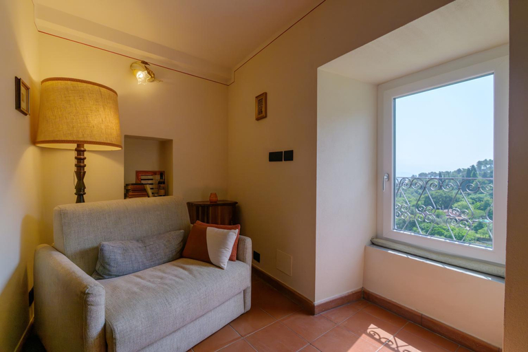 Bedroom 2, Casa e Mansarda delle Mura, La Spezia
