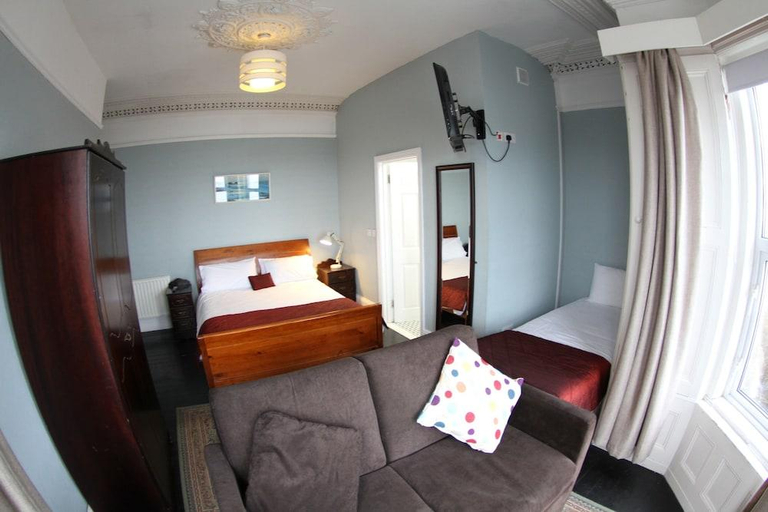 Others 5, Rolling Wave Guesthouse