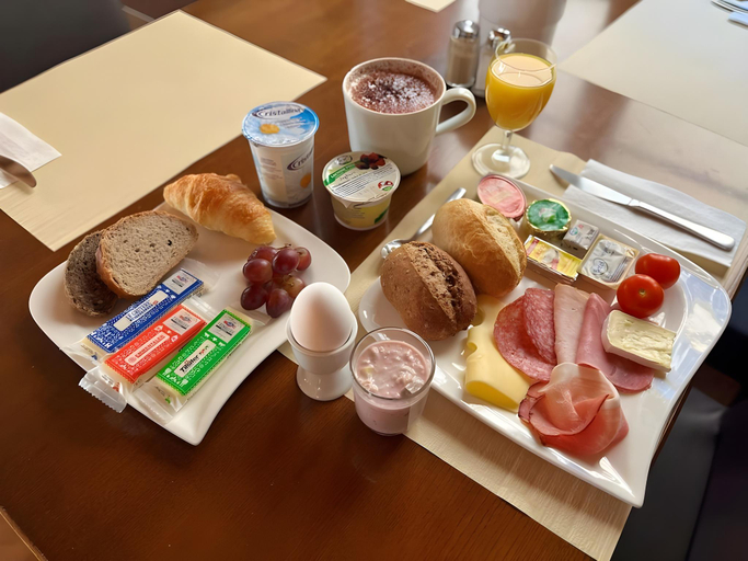 Food & Drinks 4, Hotel Drei Konige, Plessur