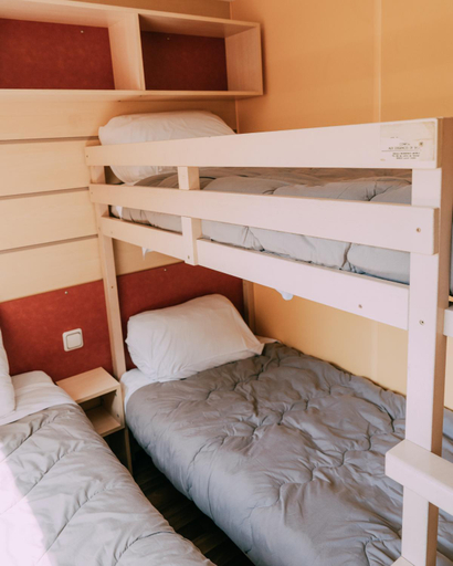 Bedroom 4, Nice Camps - Lloret de Mar, Girona