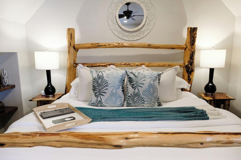 Bedroom 2, The Lodge Above Town Creek, Gillespie