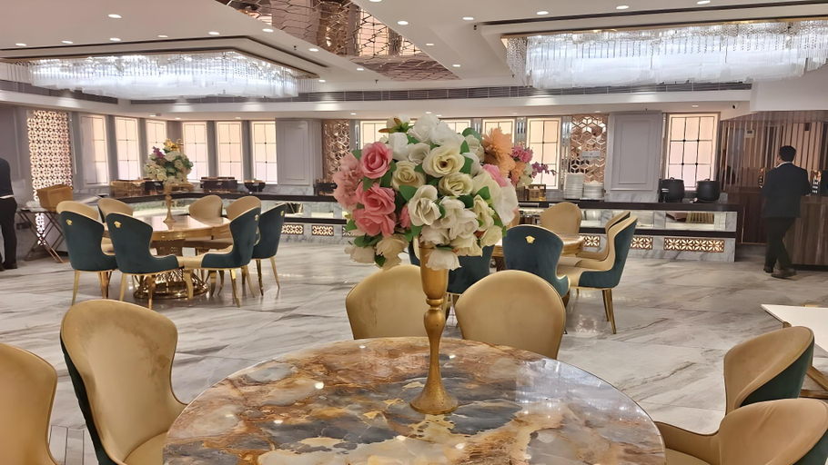 Food & Drinks 4, Clay Inn Hotels - Paschim Vihar, Delhi