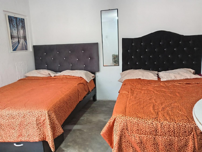 Bedroom 3, Quinoa Backpackers Hostel, Lima