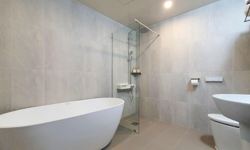Bathroom, Jeonju Hanok Village Hotel, Jeonju