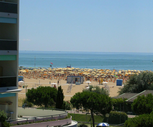Others 5, Comfy apartment by the sea in Bibione, Venezia