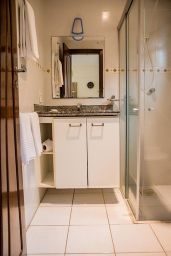 Bathroom 4, Apart Hotel Serantes, Natal