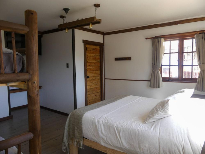 Bedroom 2, Casa Vigas, Ex-Rustika Hotel, Valparaíso