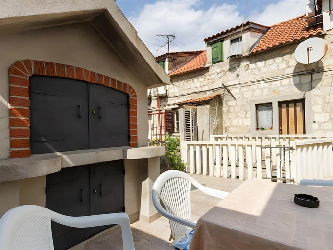 Others 5, Apartments Bepina, Split