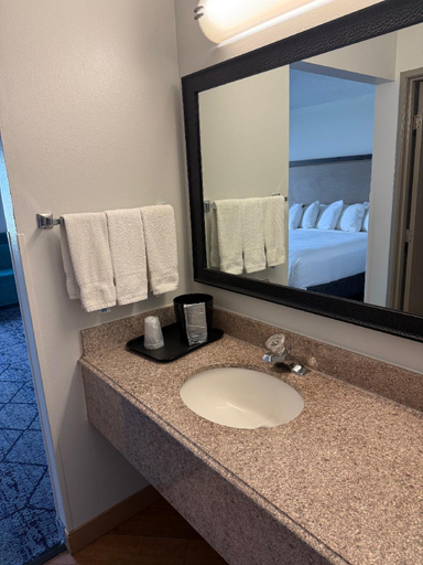 Bathroom 4, Baymont by Wyndham Columbia, MO, Boone