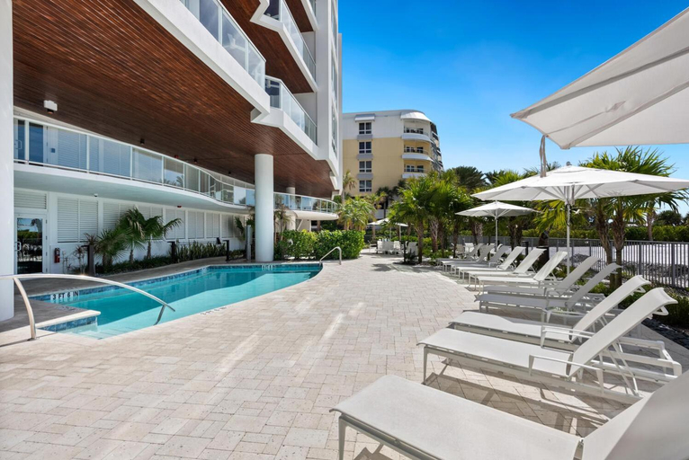 Sport & Beauty 2, Ten35 Seaside Rentals, Sarasota