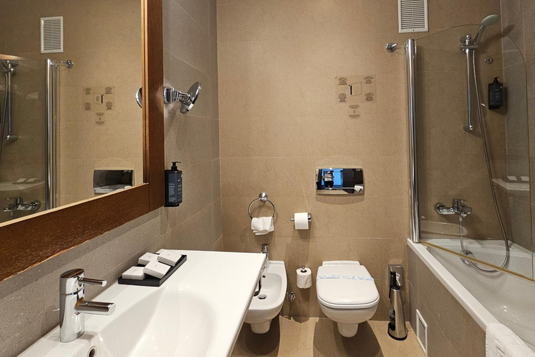 Bathroom 5, Iaki Conference & Spa Hotel, Constanta