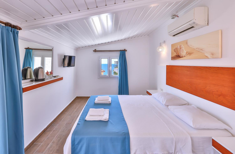 Bedroom 4, Mina Apart Hotel, Kaş