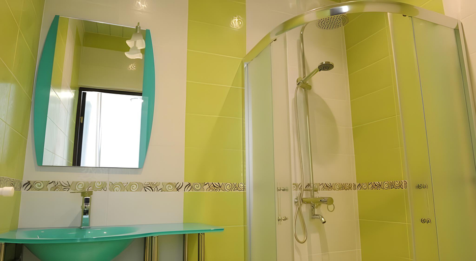 Bathroom 3, SD Hotel, Yerevan