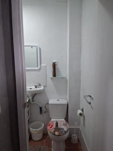 Bathroom 2, Nueva 2, Cádiz