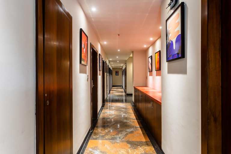 Public Area 3, FabHotel Orange Oasis, Bhopal
