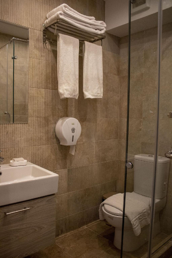 Bathroom 3, Nine Pyramids View Hotel, Al-Ahram