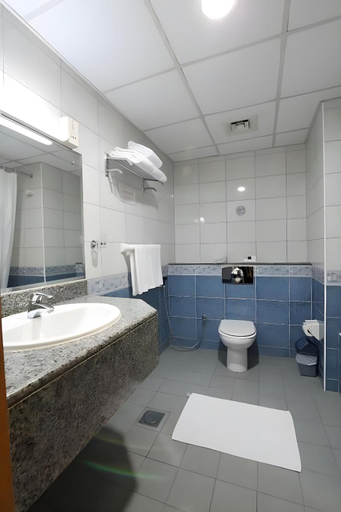 Bathroom 4, Florida Al Souq Hotel, Dubai