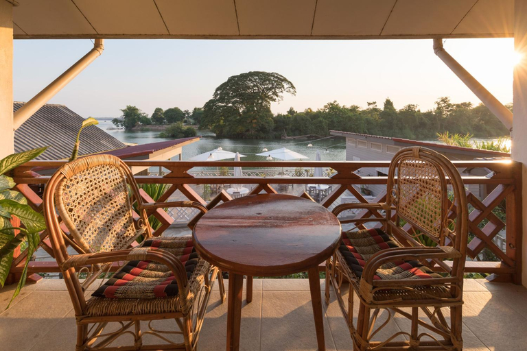 Others 2, Baba Guesthouse, Khong