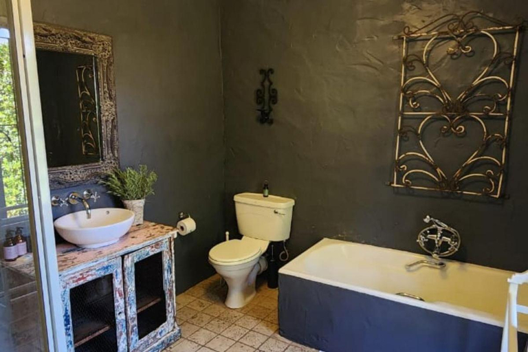 Bathroom 4, PicardiPlace, Cape Winelands